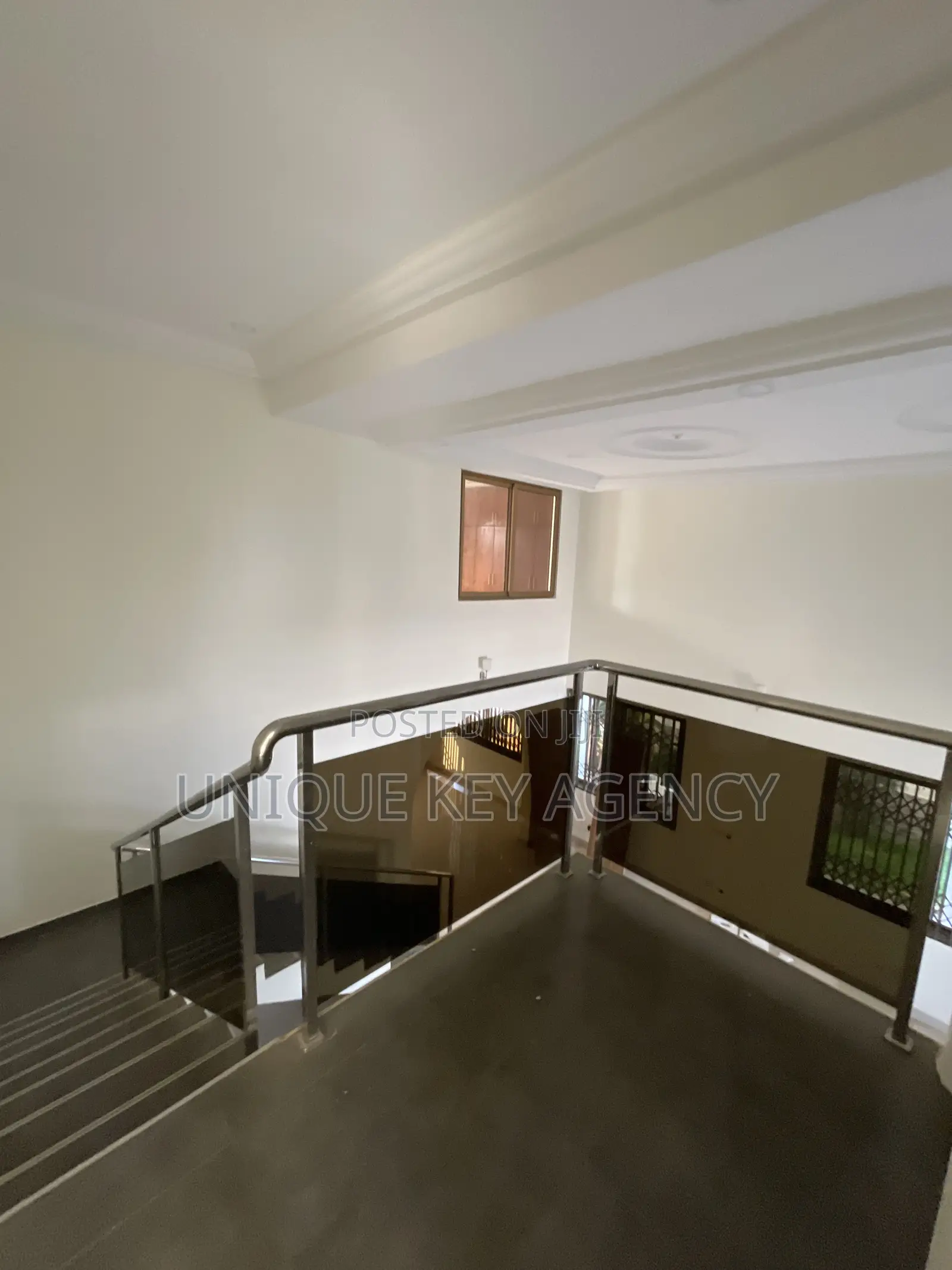 4bdrm House in Unique Key Agency, Abelemkpe for rent