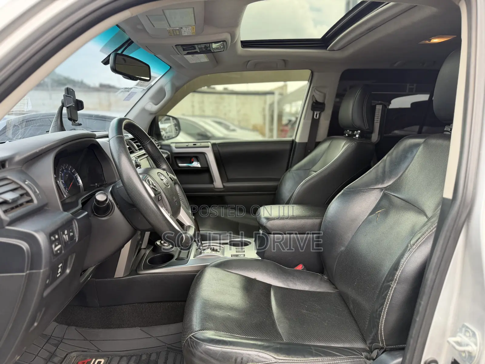 Toyota 4-Runner Limited 4x4 2019 Silver