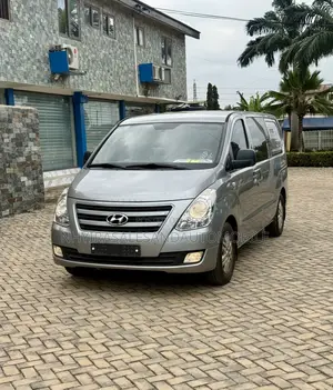 Hyundai H200 2016 Gray
