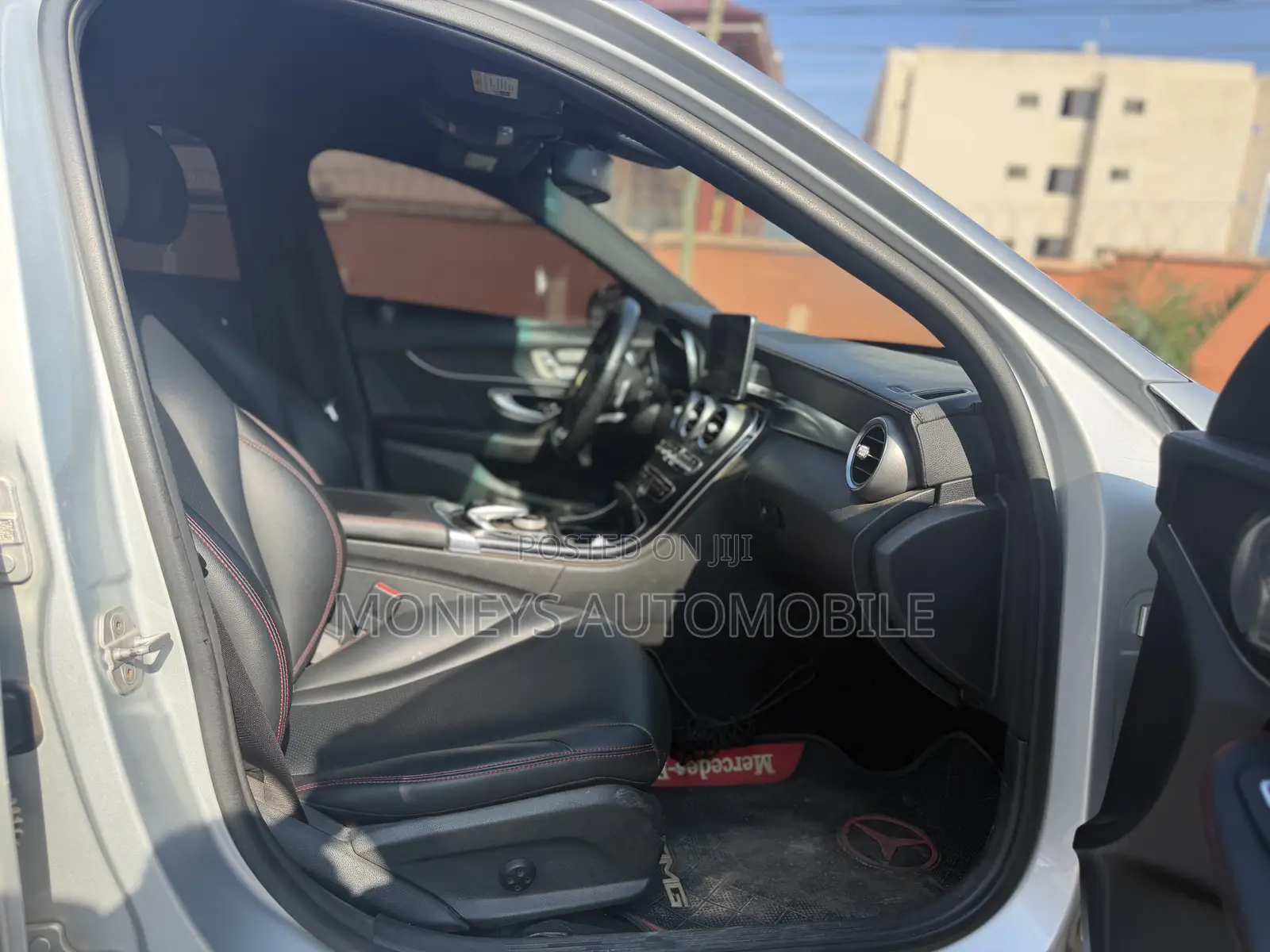 Mercedes-Benz C300 2016 Silver