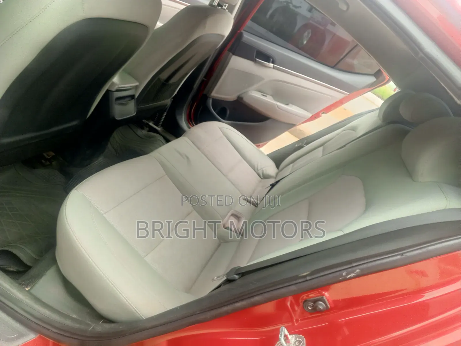 Hyundai Elantra ECO 2018 Red