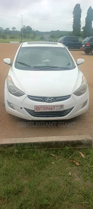 Hyundai Elantra 2012 Off white