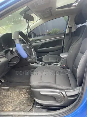 Hyundai Elantra 2017 Blue