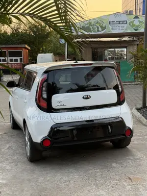 Kia Soul 2017 White