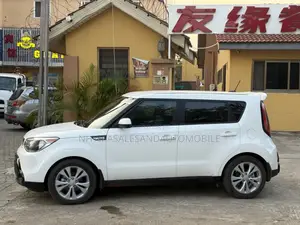 Kia Soul 2017 White