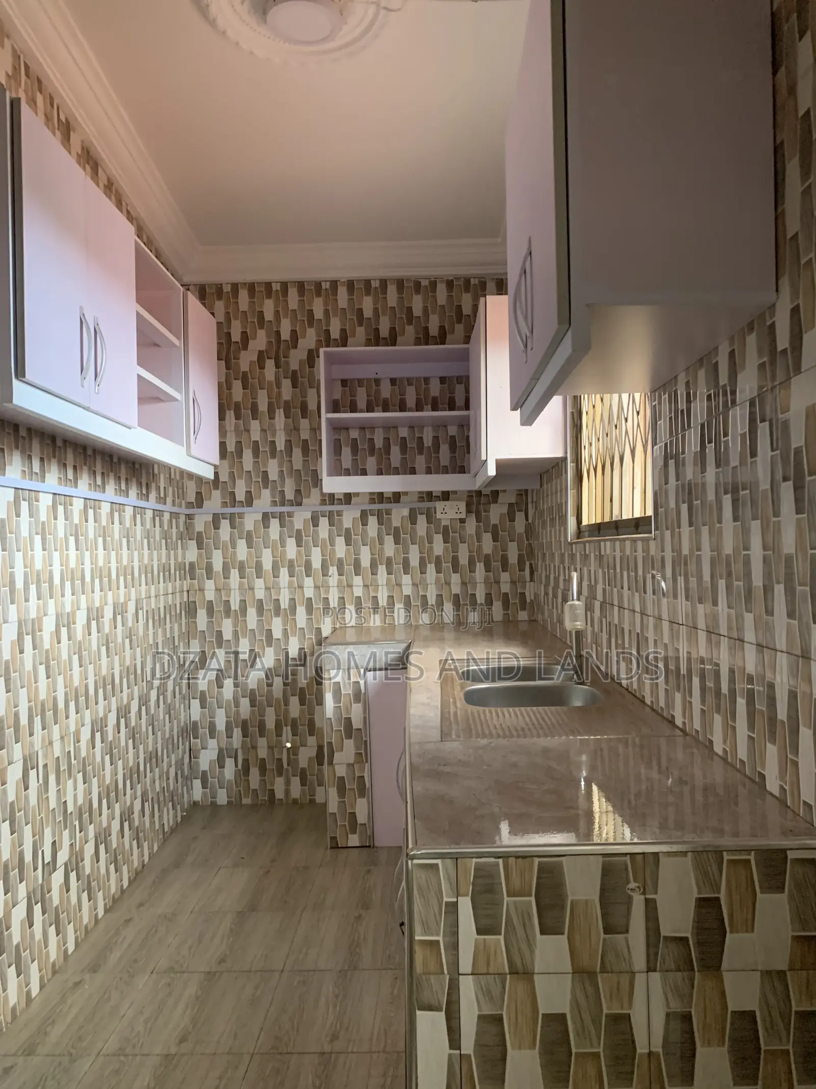 2bdrm Apartment in Zenith Bank, Spintex for rent