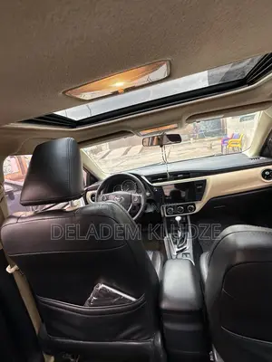 Toyota Corolla 2018 Silver