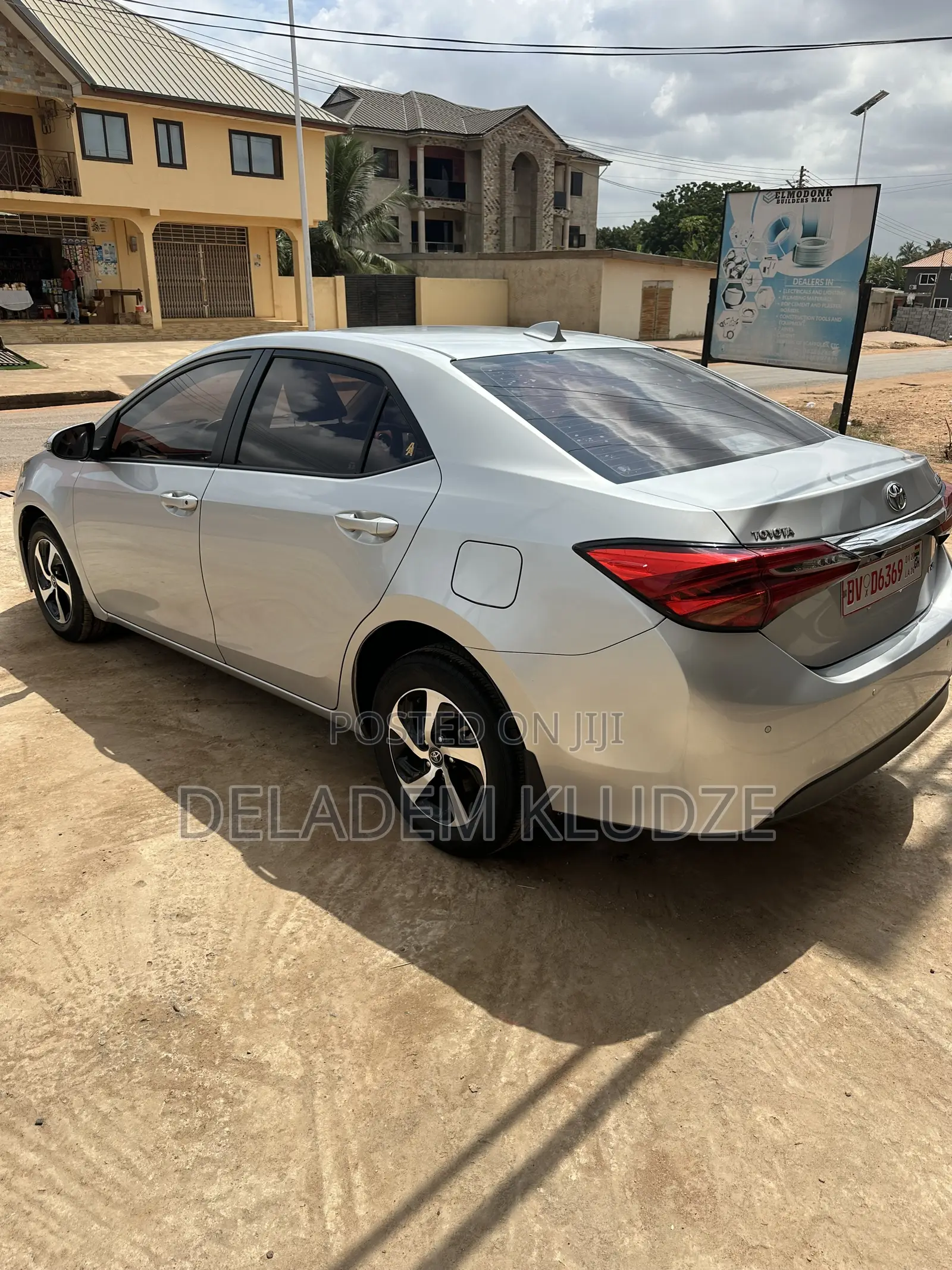 Toyota Corolla 2018 Silver