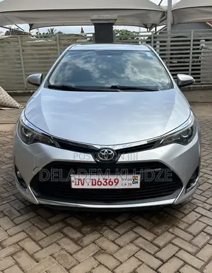 Toyota Corolla 2018 Silver
