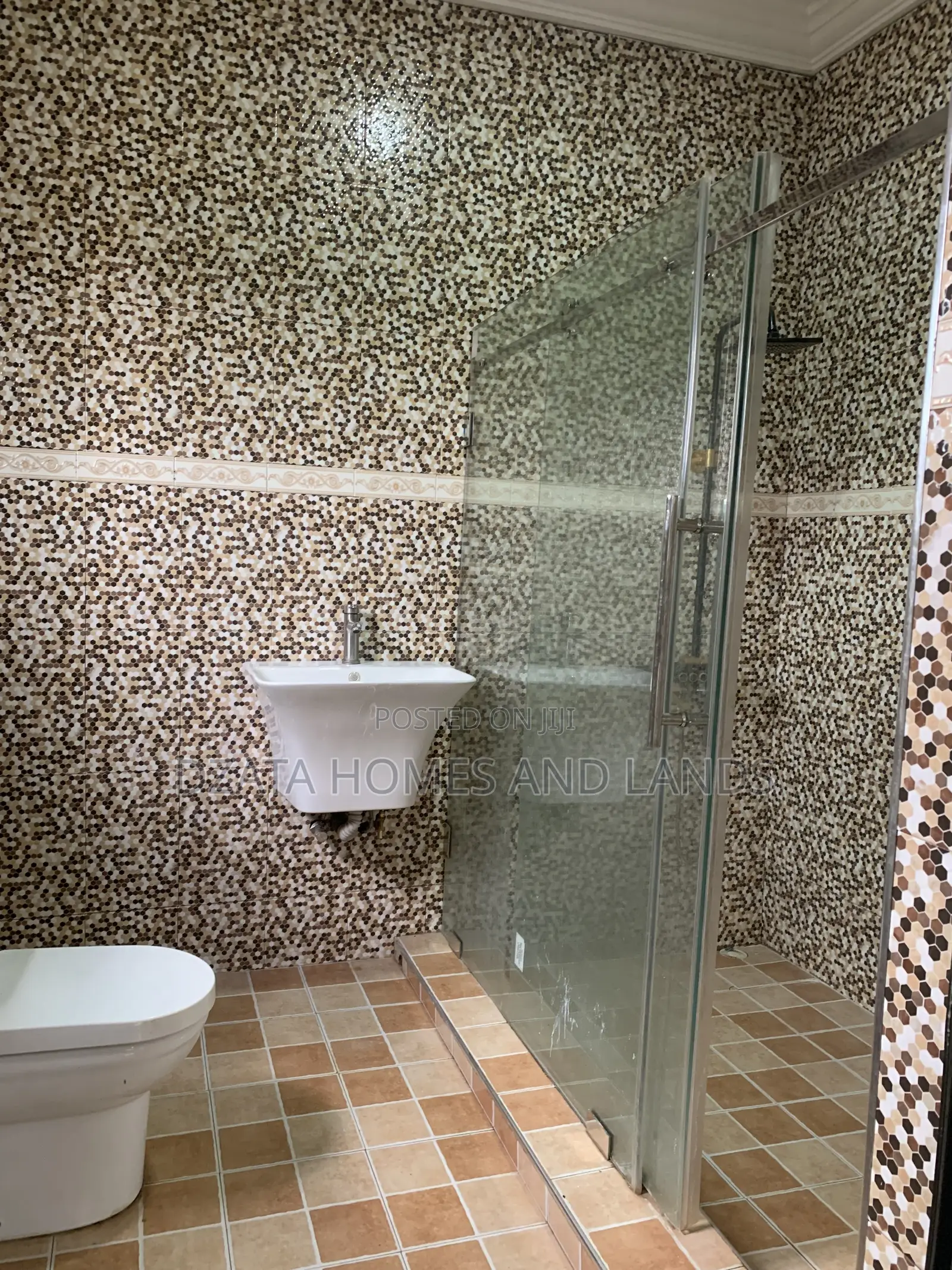 2bdrm Apartment in Zenith Bank, Spintex for rent