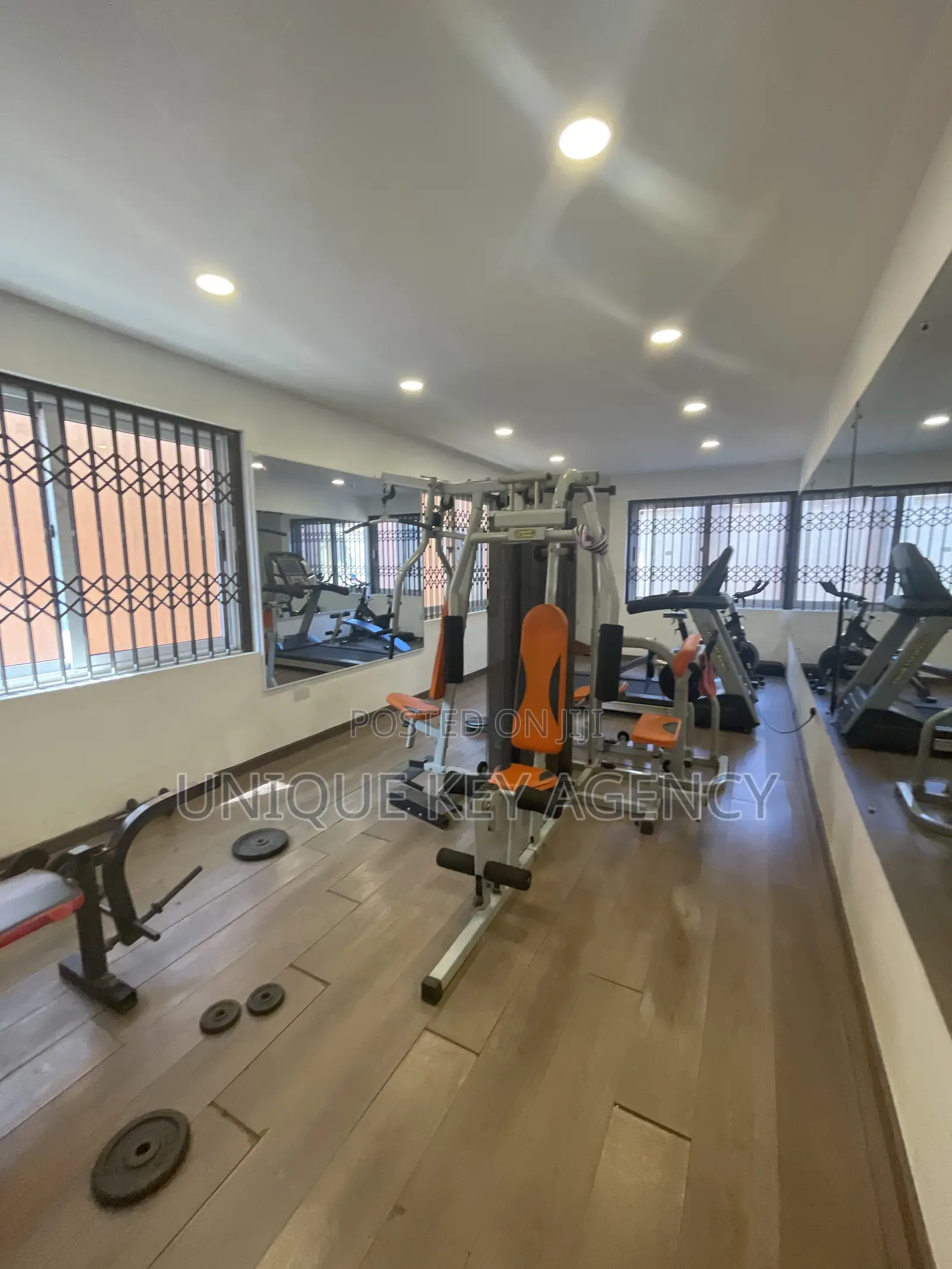 Furnished 1bdrm Apartment in Unique Key Agency, Tesano for rent