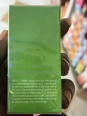 Green Mask Stick