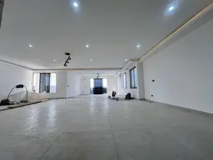 8bdrm Mansion in Adjiganor, East Legon for sale