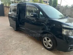 Toyota Voxy ZS Kirameki II 2WD 8-Seater 2009 Black