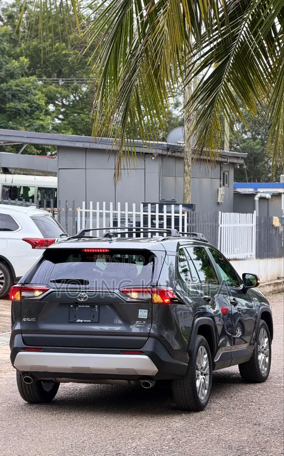 Toyota RAV4 2025 Gray