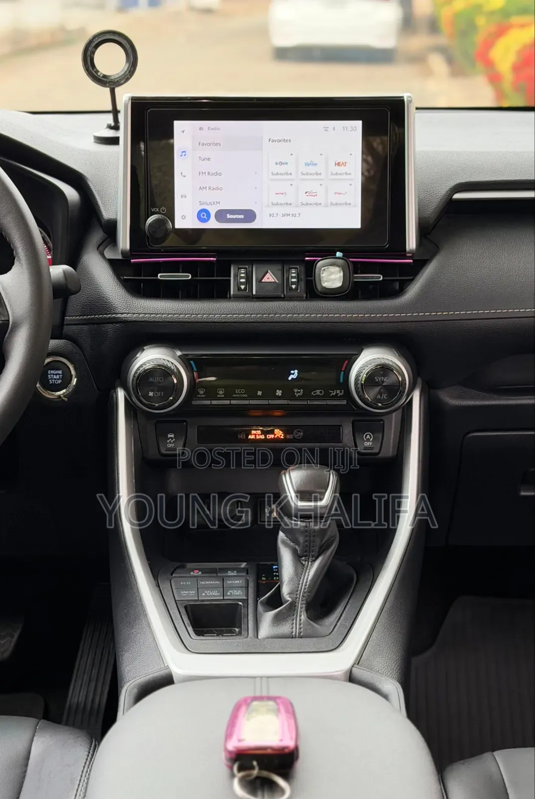 Toyota RAV4 2025 Gray