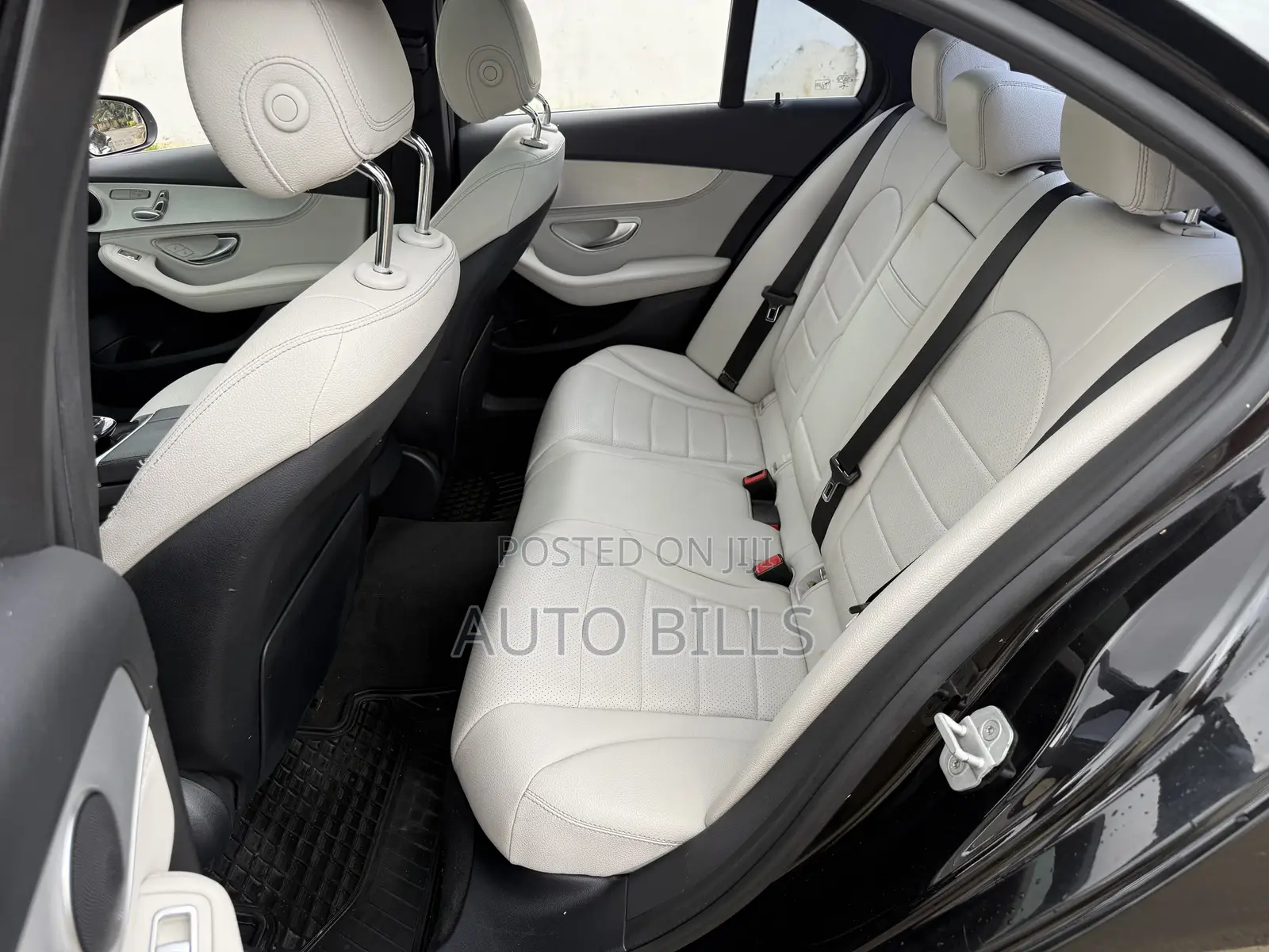 Mercedes-Benz C300 Sport 4dr AWD 4Matic Sedan (2.0L 4cyl 7A) 2015 Black