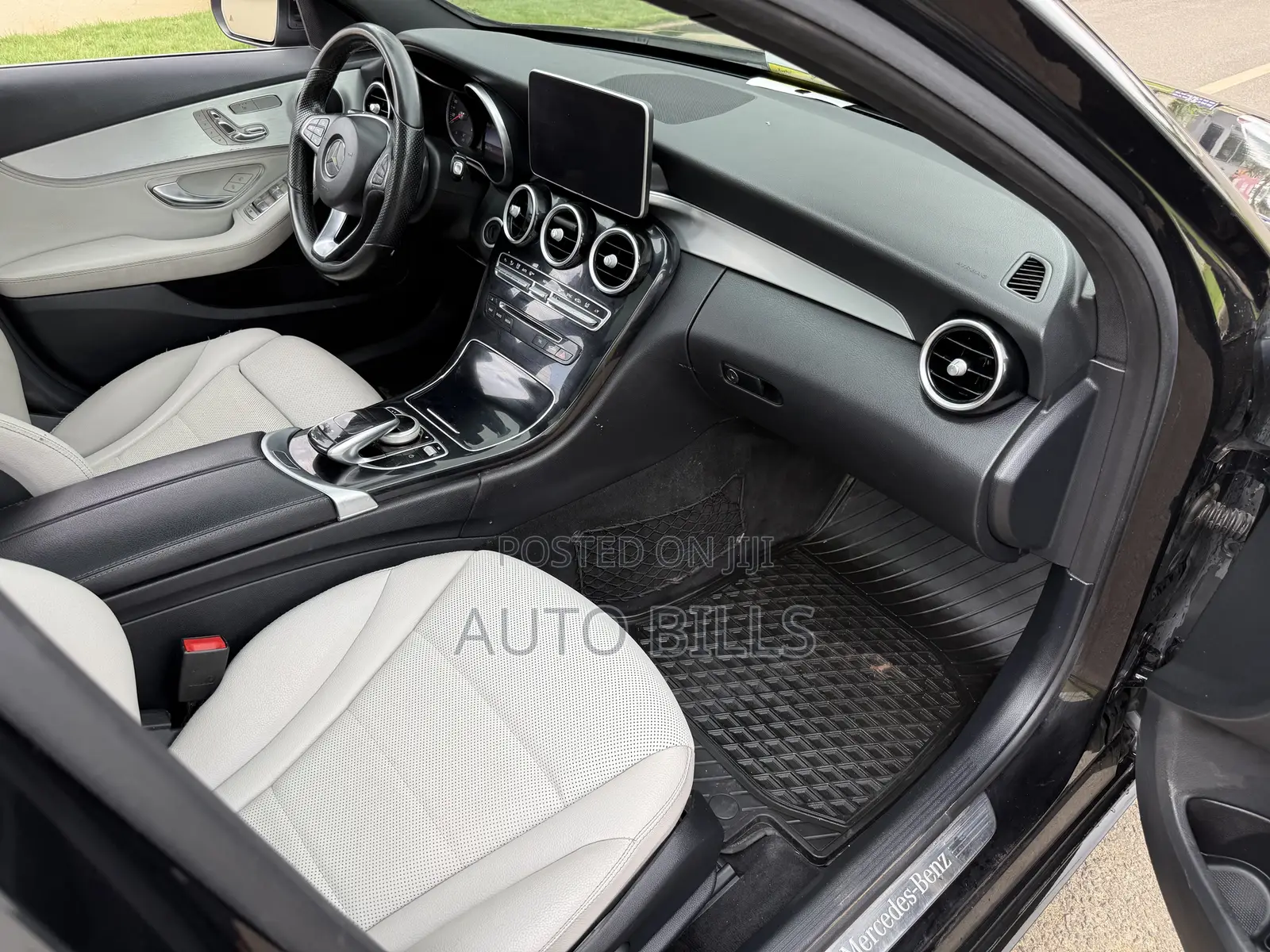 Mercedes-Benz C300 Sport 4dr AWD 4Matic Sedan (2.0L 4cyl 7A) 2015 Black