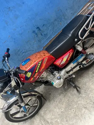 Royal RY125 2026 Red