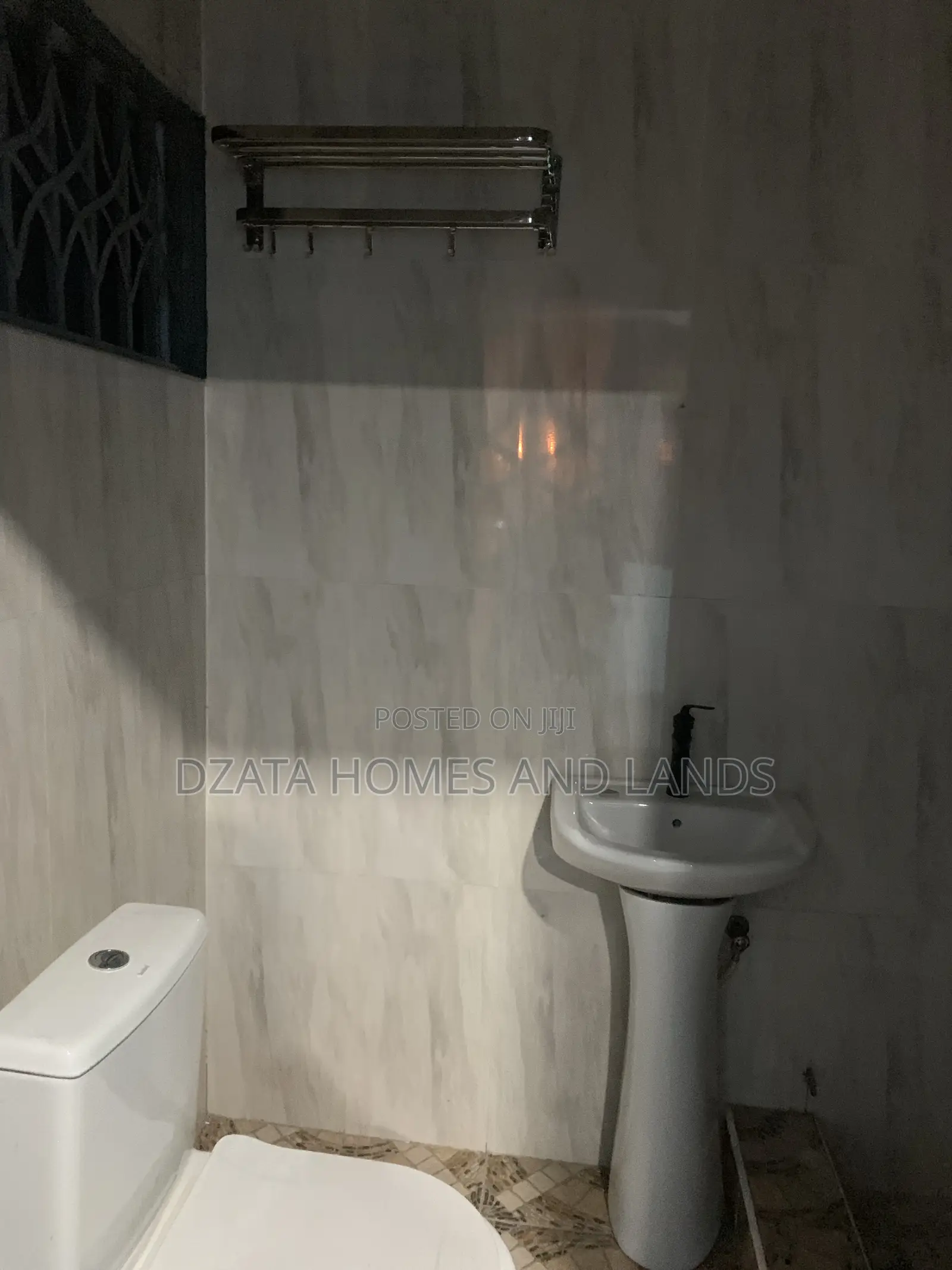 3bdrm Apartment in Coastal Down, Spintex for rent