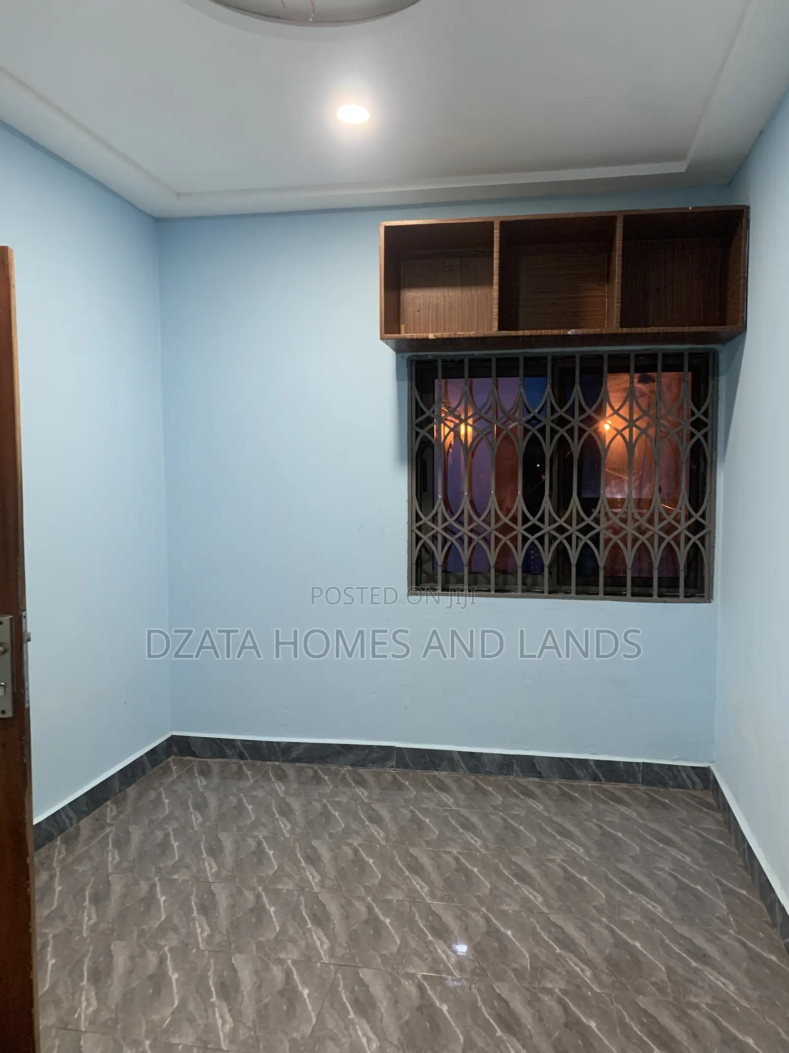 3bdrm Apartment in Coastal Down, Spintex for rent