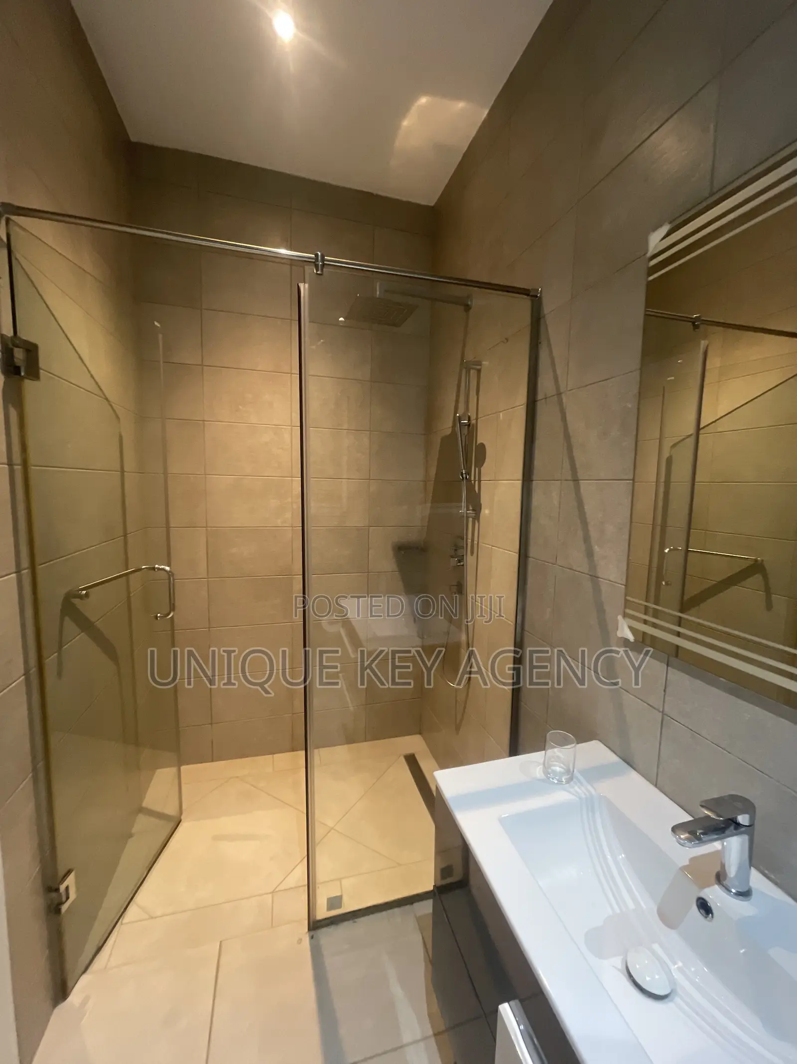 Furnished 2bdrm Apartment in Unique Key Agency, Tesano for rent