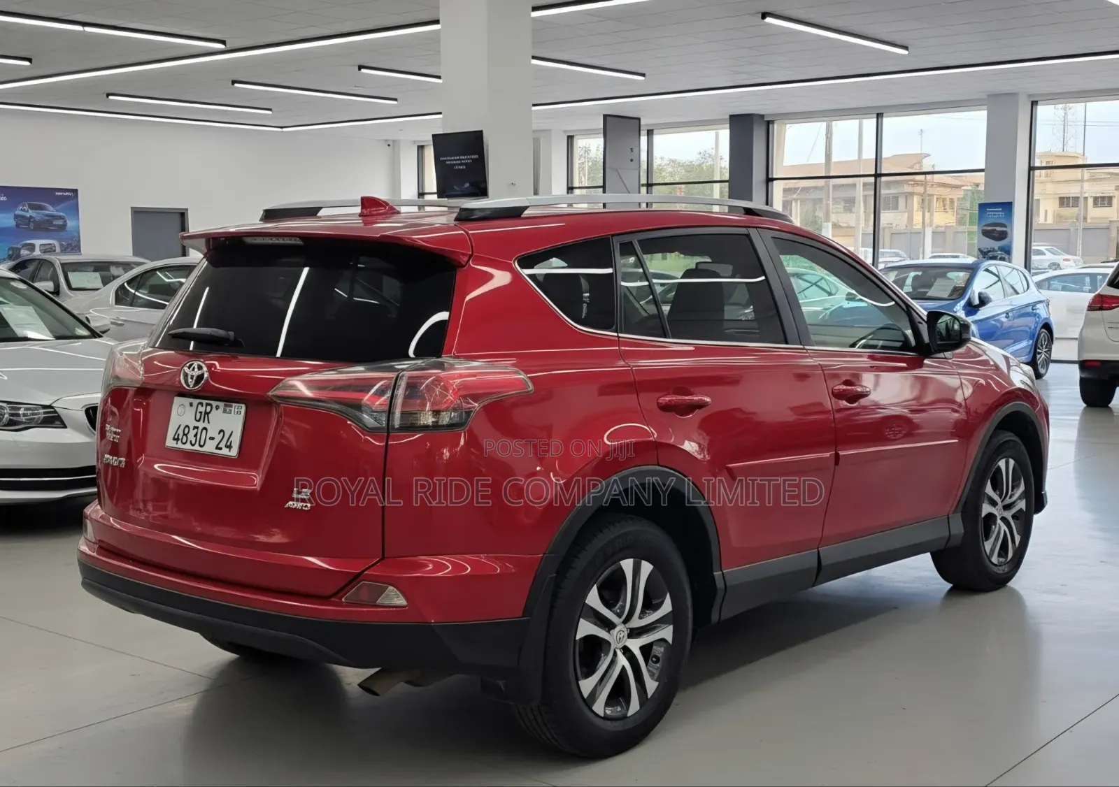 Rent a Car - Toyota Rav 4 AWD