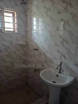 2bdrm Apartment in Ablekuma Junction for rent