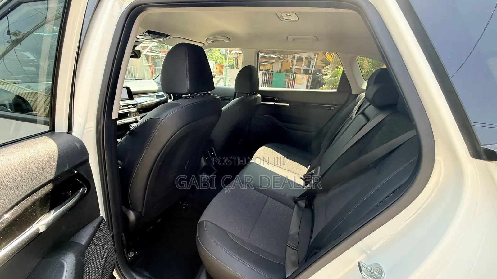 Kia Seltos EX IVT FWD 2025 White