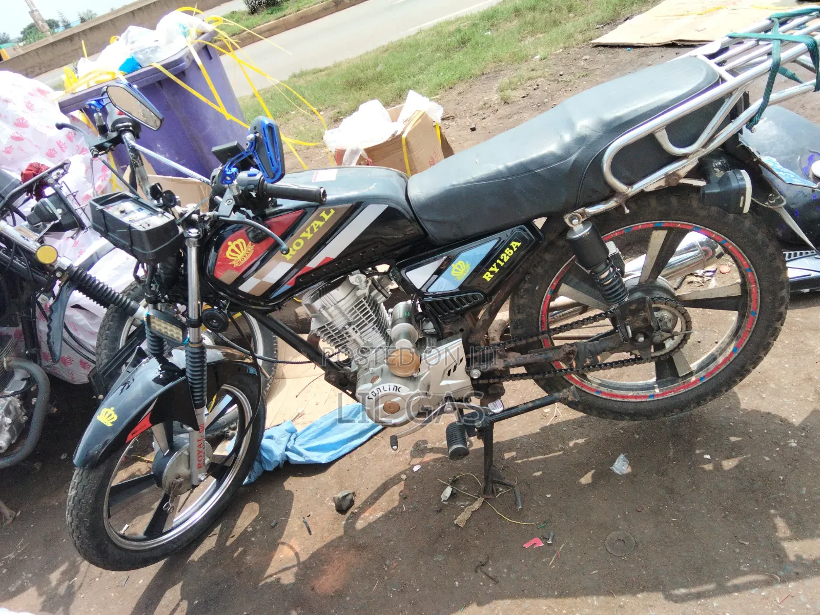 New Royal RY125 2021 Black