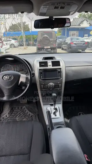 Toyota Corolla 2013 Red