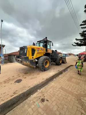 Shantui L55-B5 Used 2025 for Sale