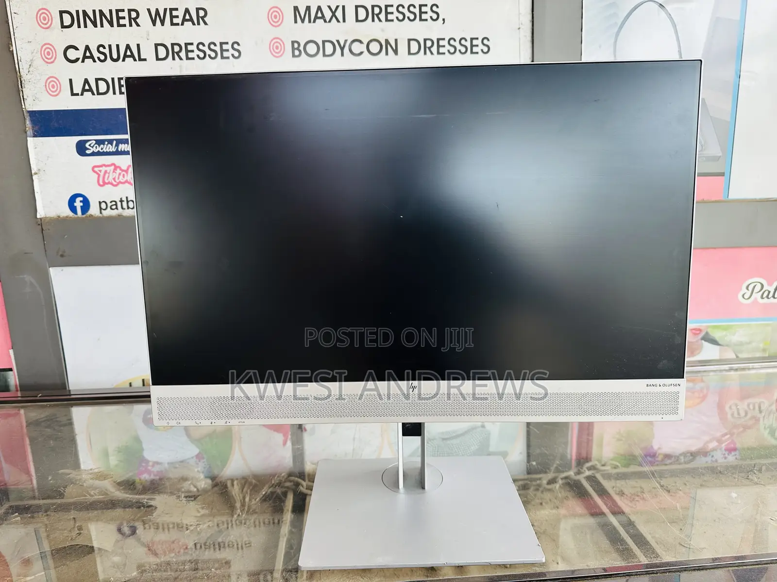 HP Edgeless Monitor