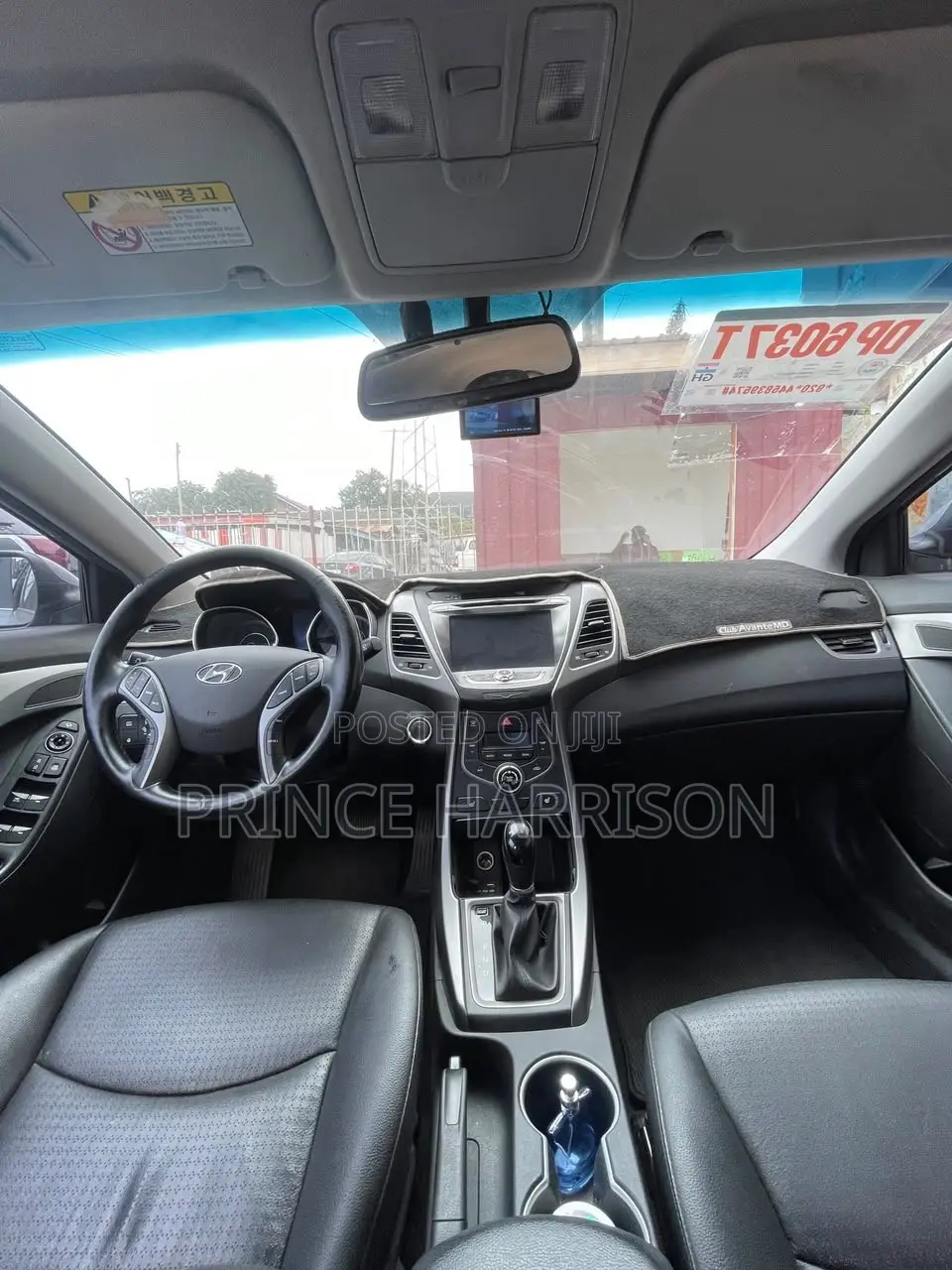 Hyundai Elantra Limited 4dr Sedan (1.8L 4cyl 6A) 2015 Silver