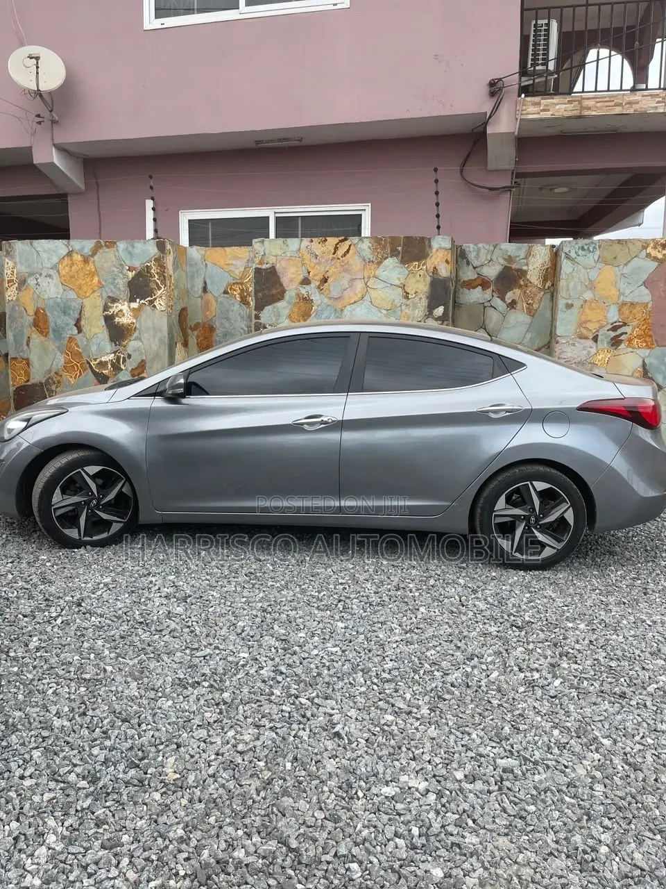 Hyundai Elantra Limited 4dr Sedan (1.8L 4cyl 6A) 2015 Silver