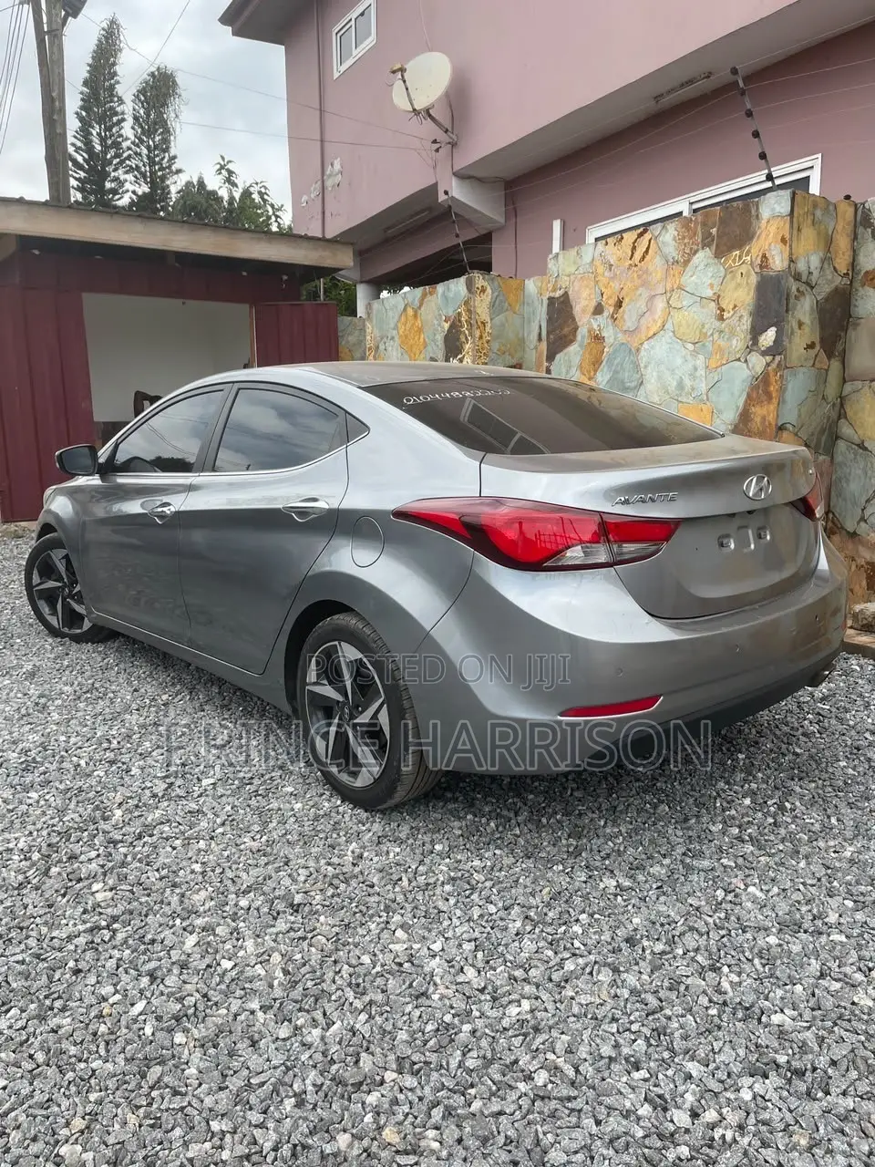 Hyundai Elantra Limited 4dr Sedan (1.8L 4cyl 6A) 2015 Silver
