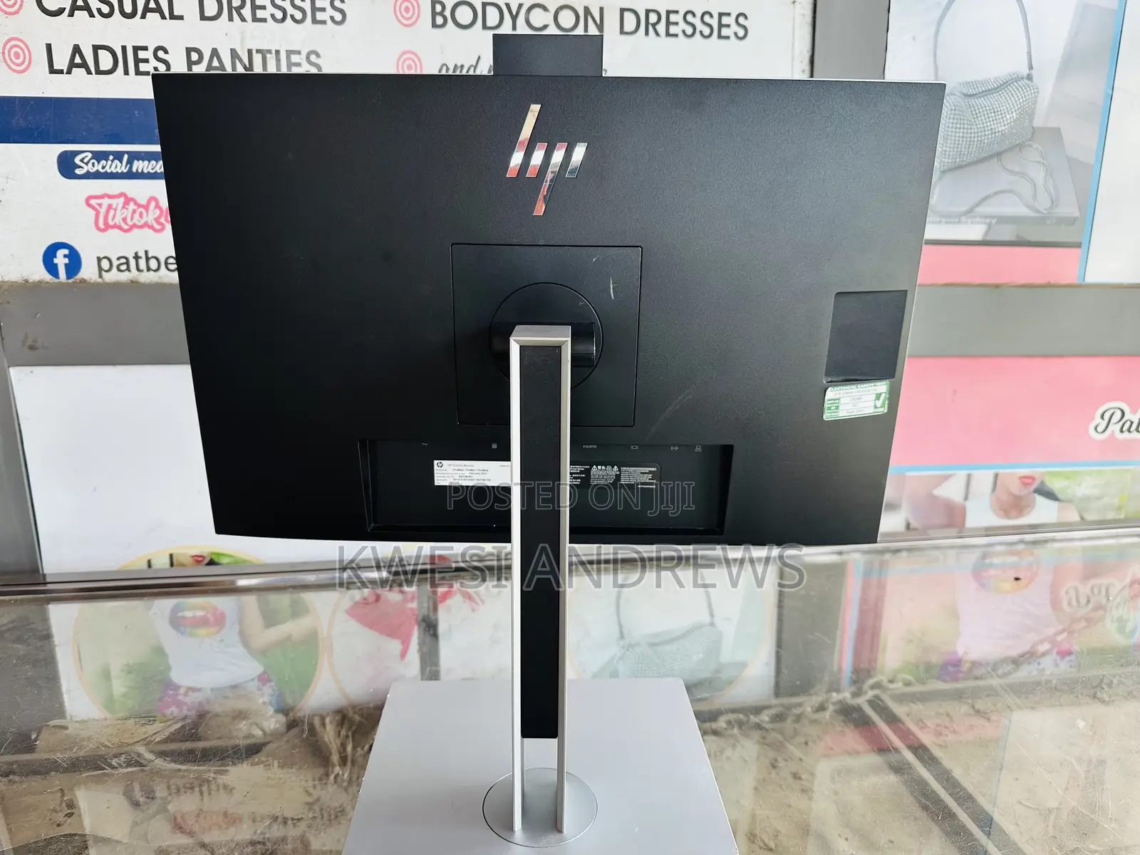 HP Edgeless Monitor