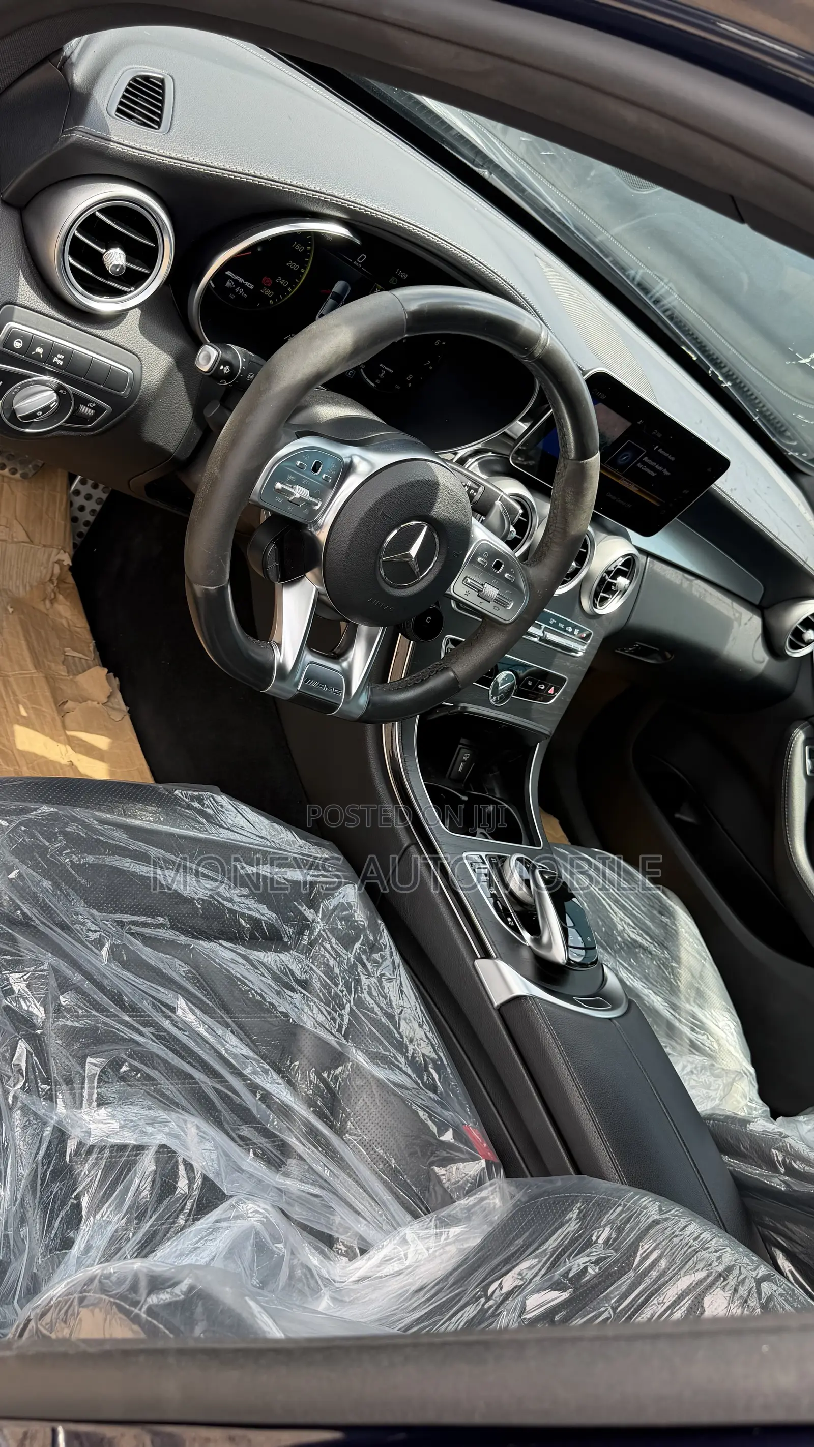 Mercedes-Benz C43 2020 Blue