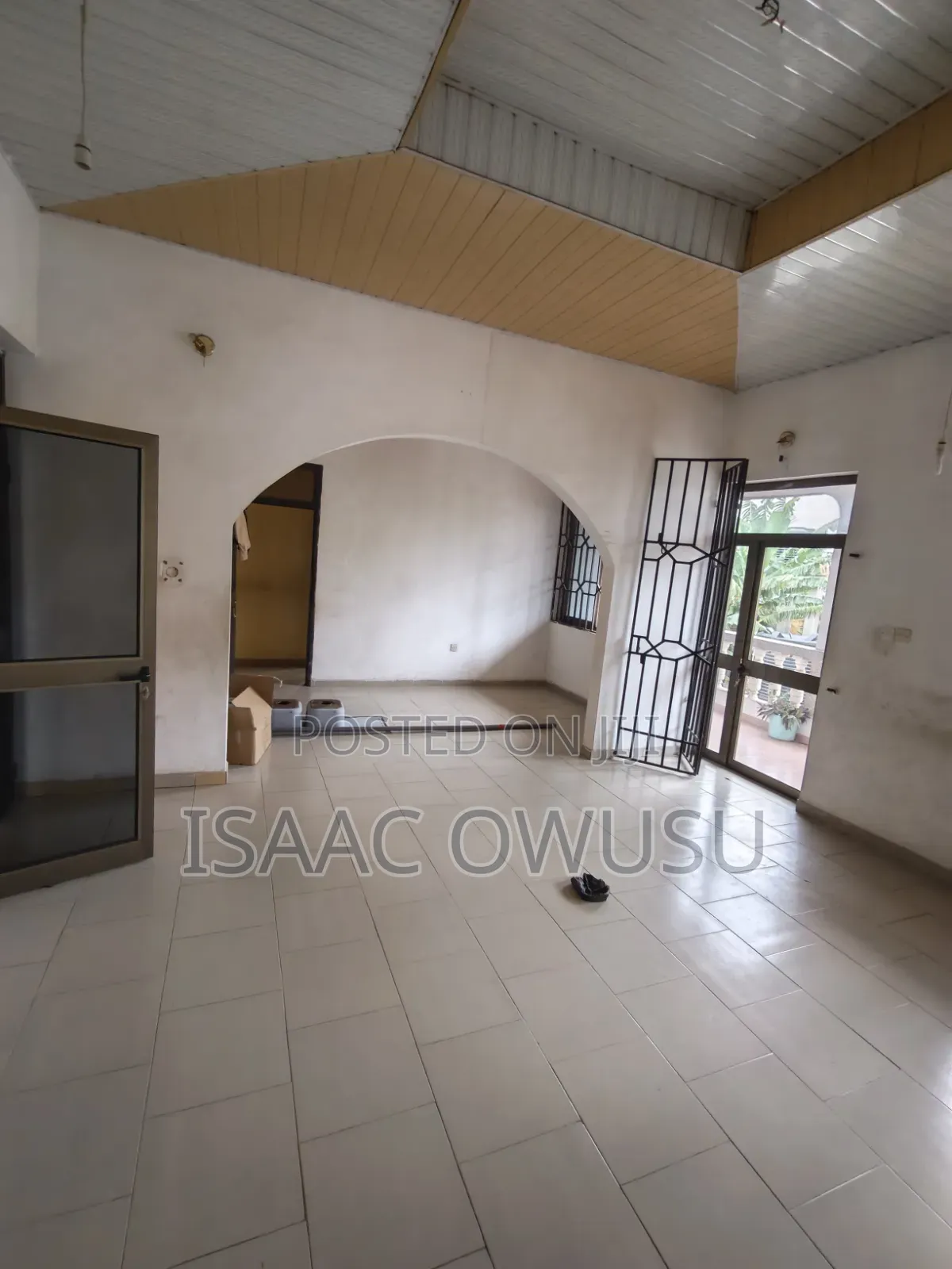 2bdrm Apartment in Blue Cross, Mallam for rent