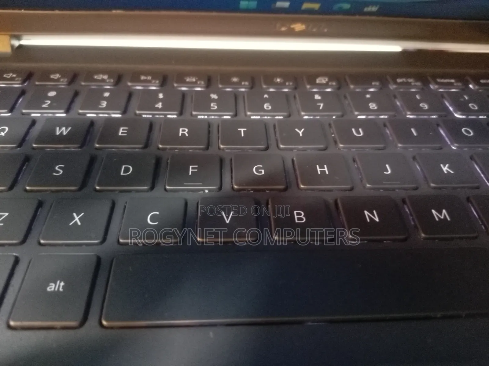 Laptop Dell Latitude 3410 16GB Intel Core i7 SSD 512GB