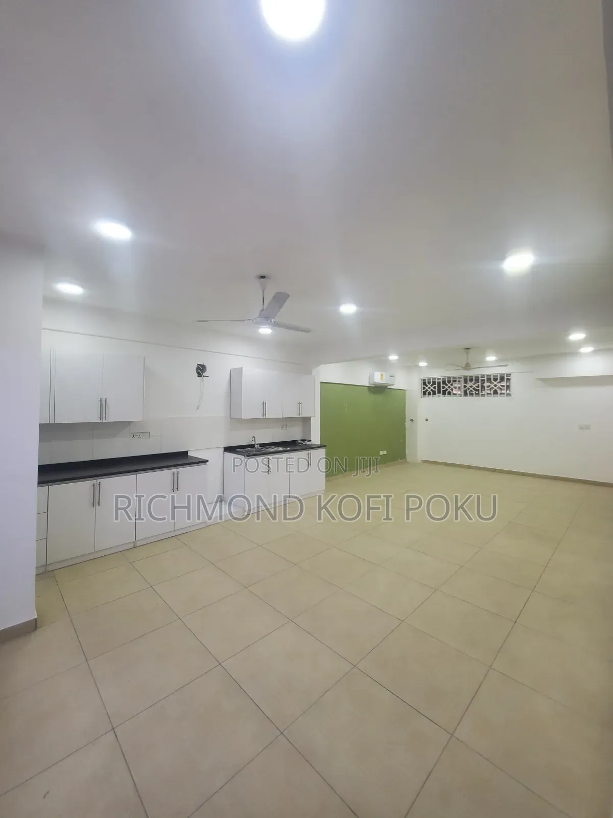 2bdrm Apartment in Kofis Realty, Baatsona Total for rent