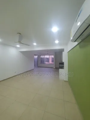 2bdrm Apartment in Kofis Realty, Baatsona Total for rent