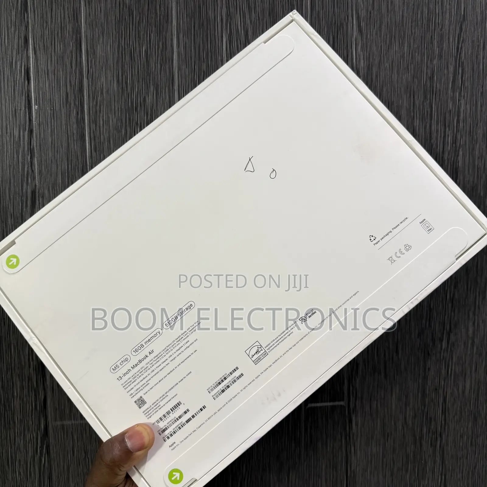 New Laptop Apple MacBook Air 2026 M5 16GB Apple M5 SSD 512GB