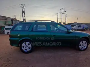 Opel Astra 2002 Green
