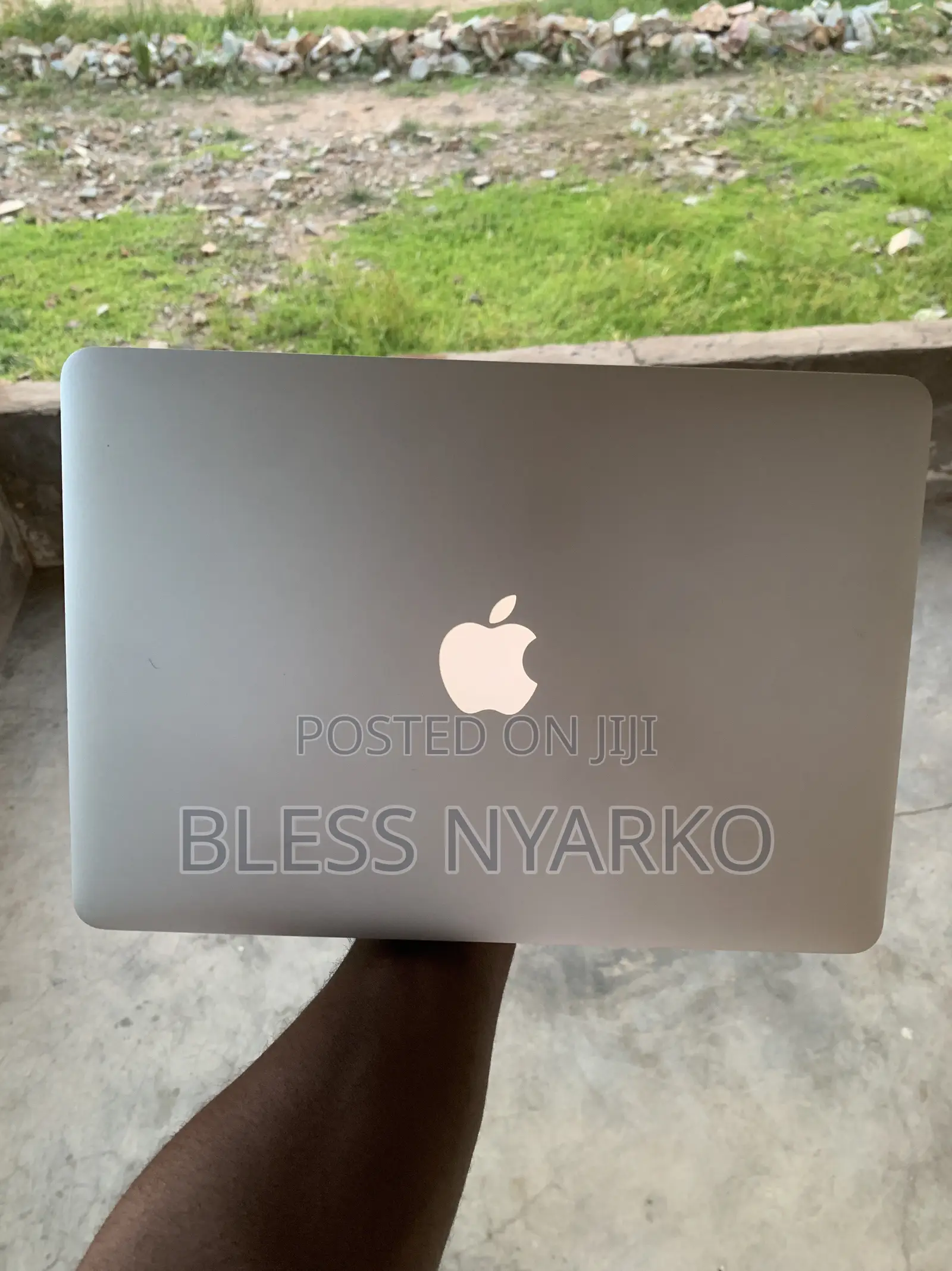 New Laptop Apple MacBook Air 8GB Intel Core i5 SSD 256GB