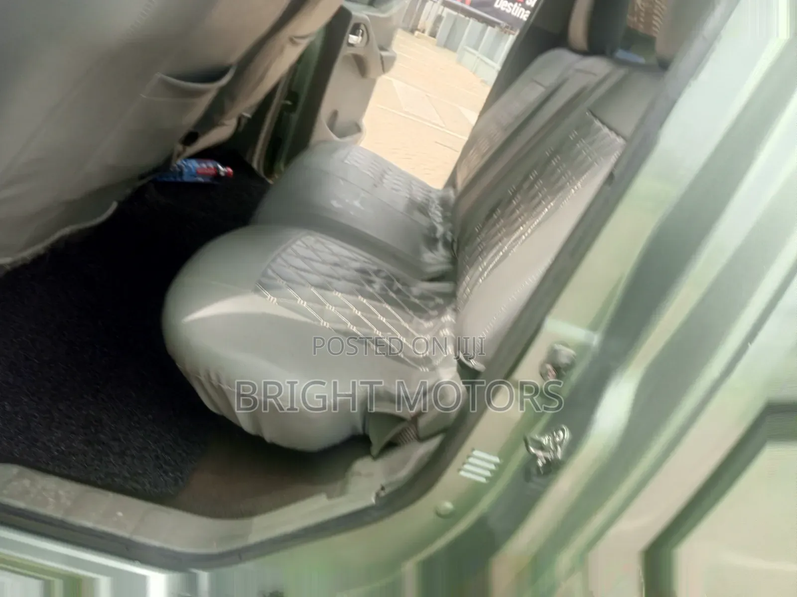 Nissan Frontier Crew Cab SE 4x4 2010 Green