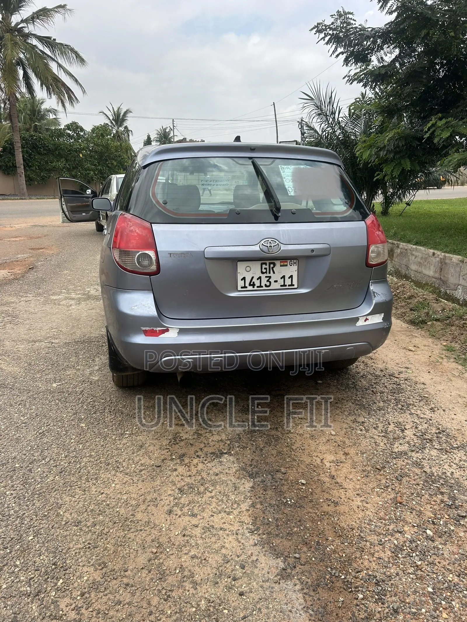 Toyota Matrix S Hatchback AWD (2.4L 4cyl 4A) 2010 Blue