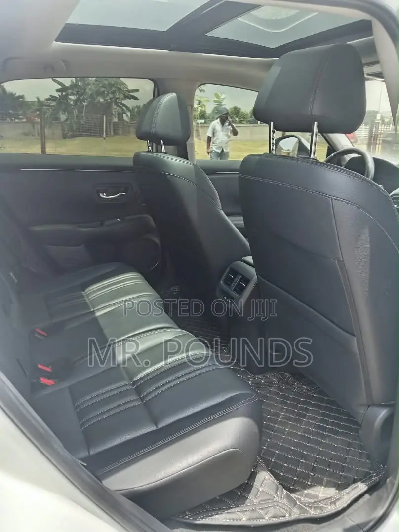 Honda HR-V 2023 White