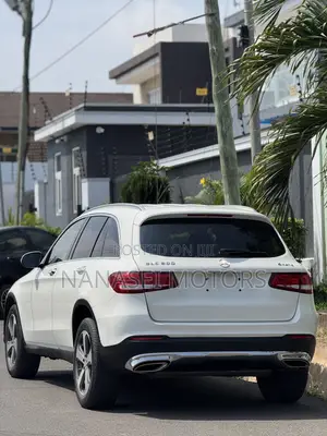 Mercedes-Benz GLC-Class 2016 White