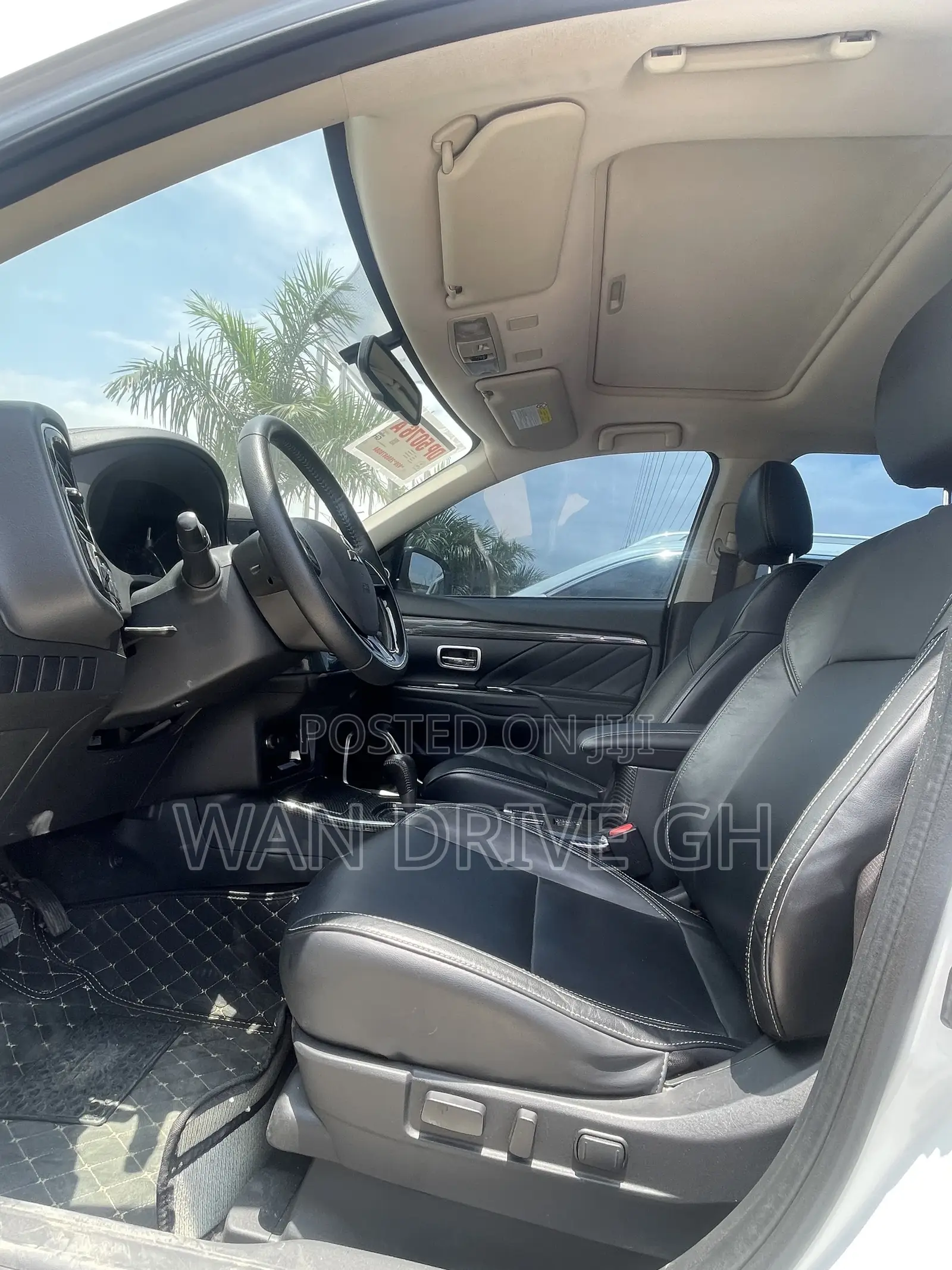 Mitsubishi Outlander LE S-AWC 2020 White